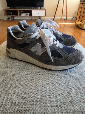 New Balance 990 V2 Made In USA Men's Grey/Navy Running Sneakers